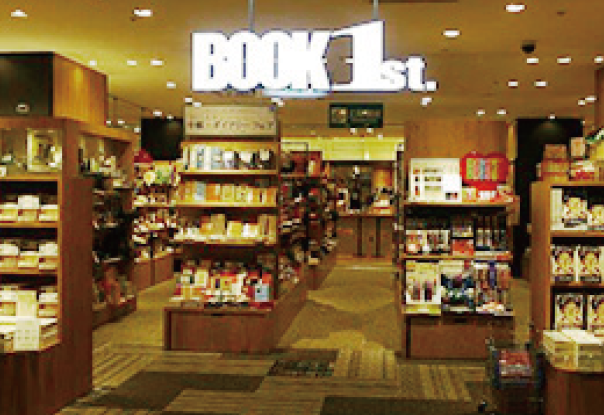 ブックファースト中野店